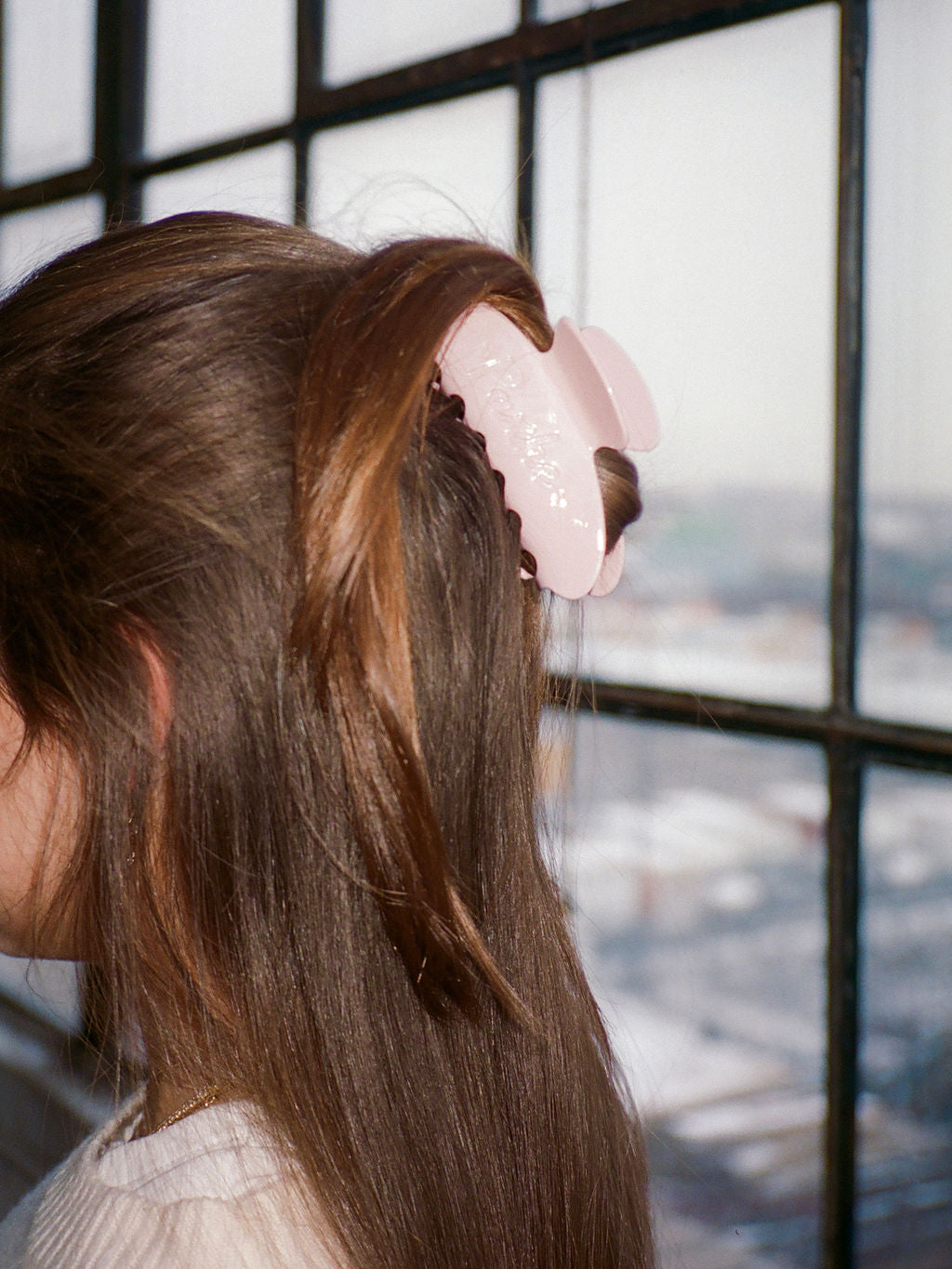 girl wearing ballet claw clip -ballet