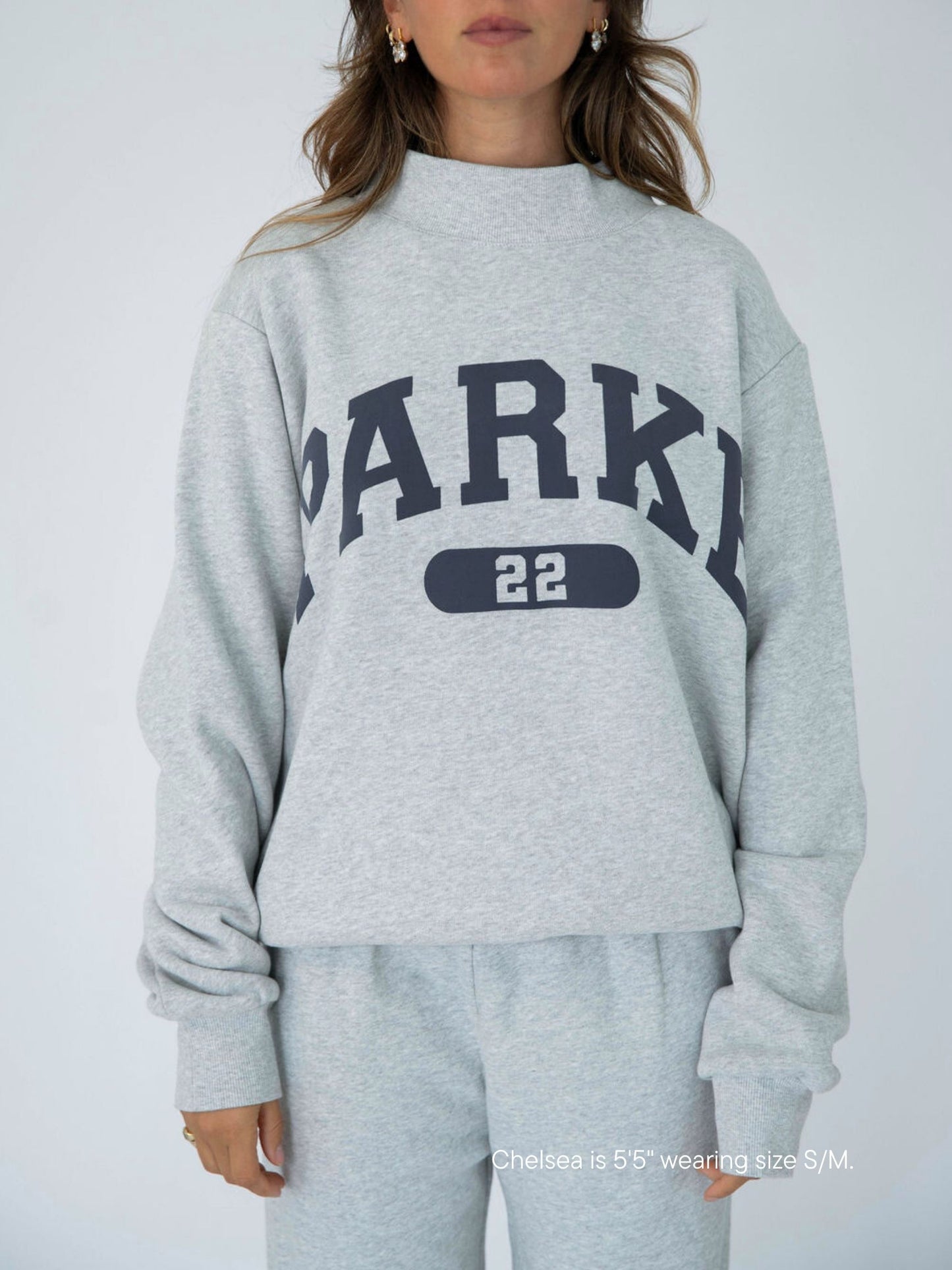 '22 varsity mockneck -classic grey