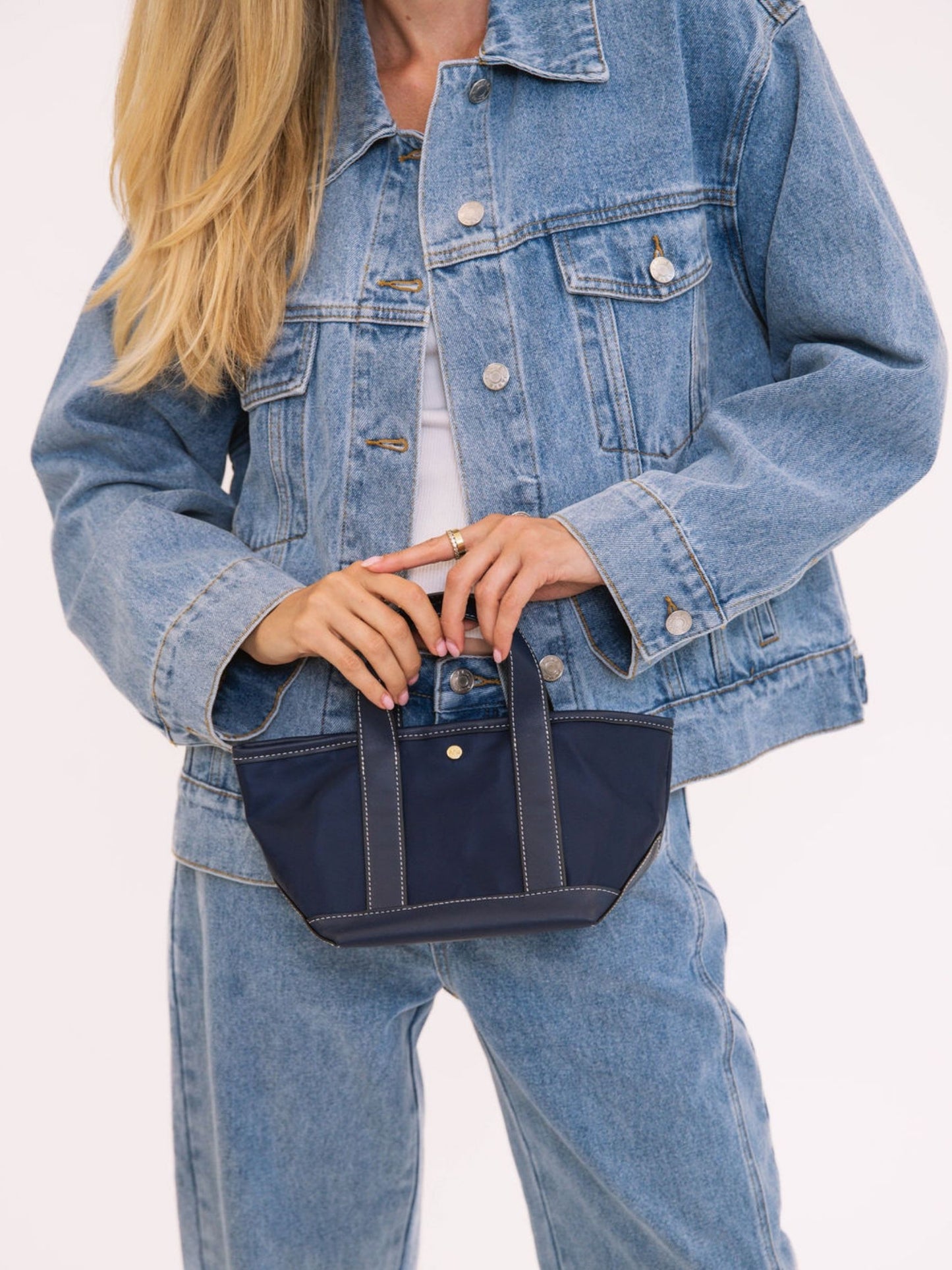 stout tote -sapphire nylon