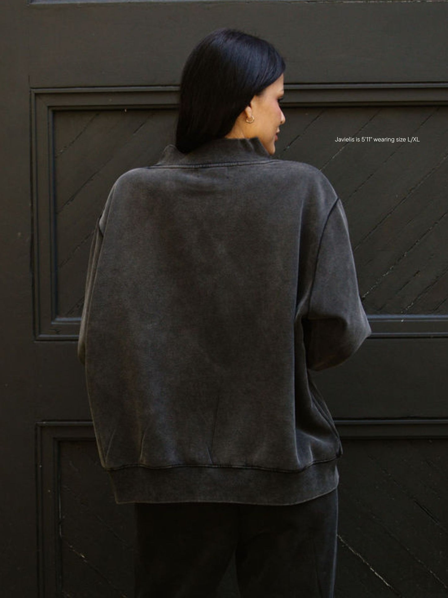 Halloween Varsity Mockneck -acid wash black + black