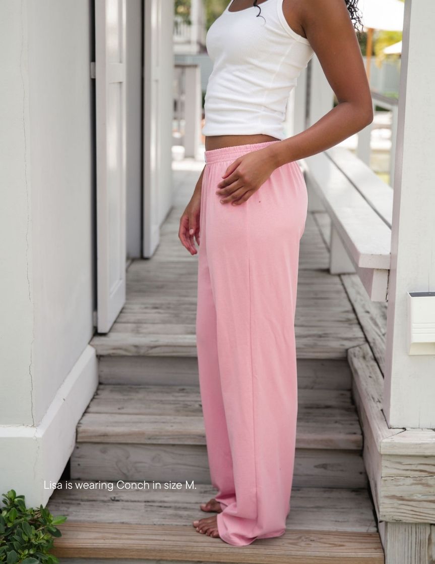 girl wearing cotton boxer pants -conch