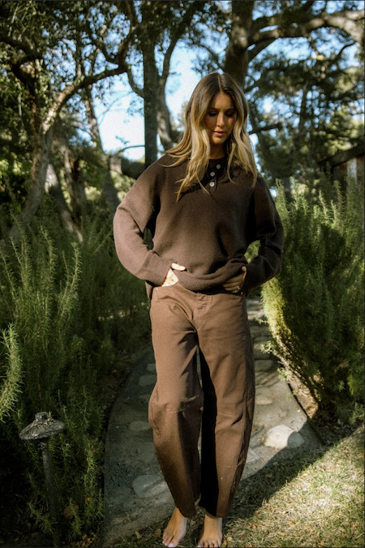 model wearing chocolate brown cotton twill horseshoe pant - chocolate brown