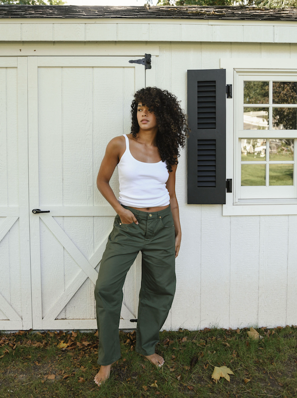 model wearing army green cotton twill horseshoe pant - army green