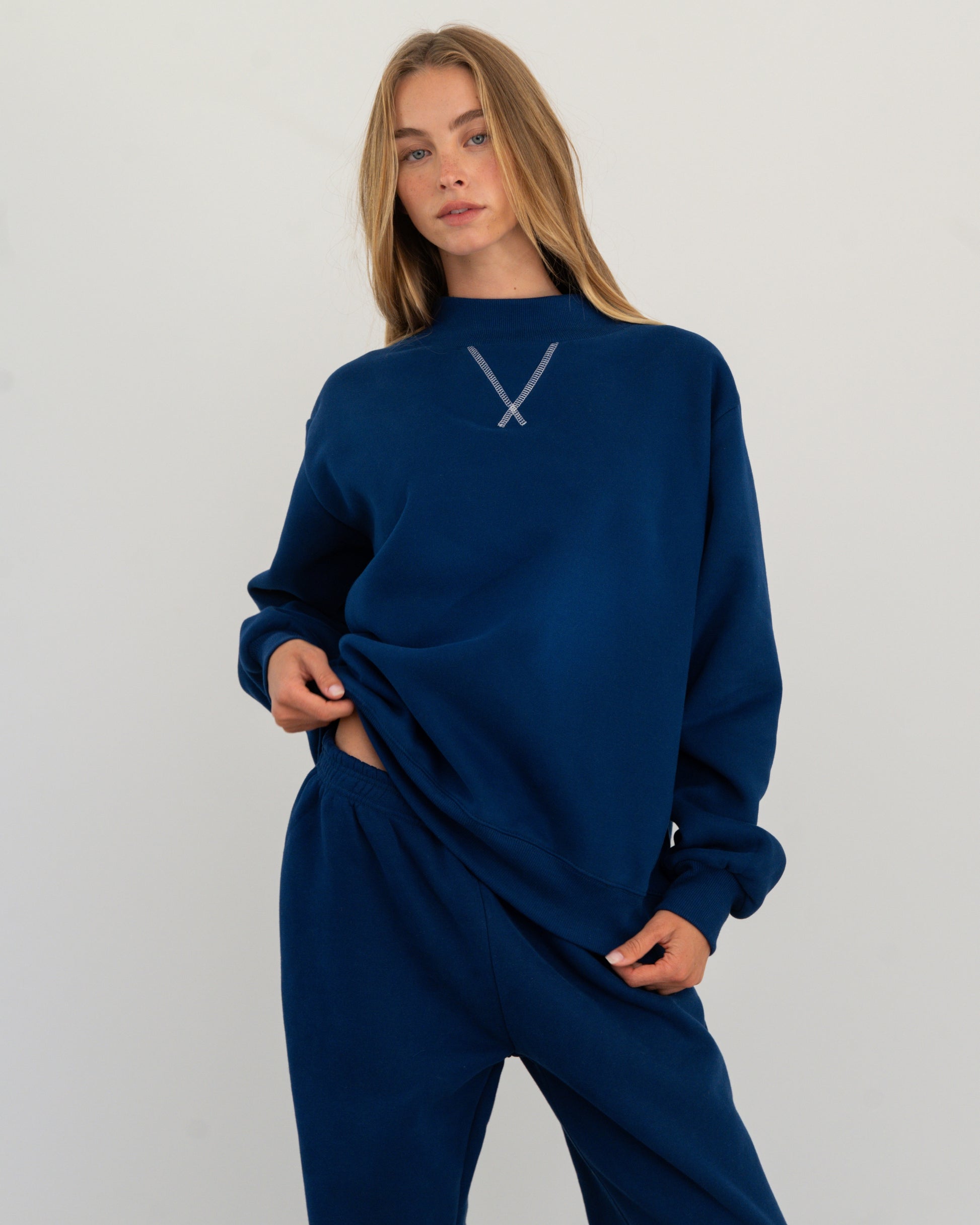 Classic Mockneck - Collegiate Blue