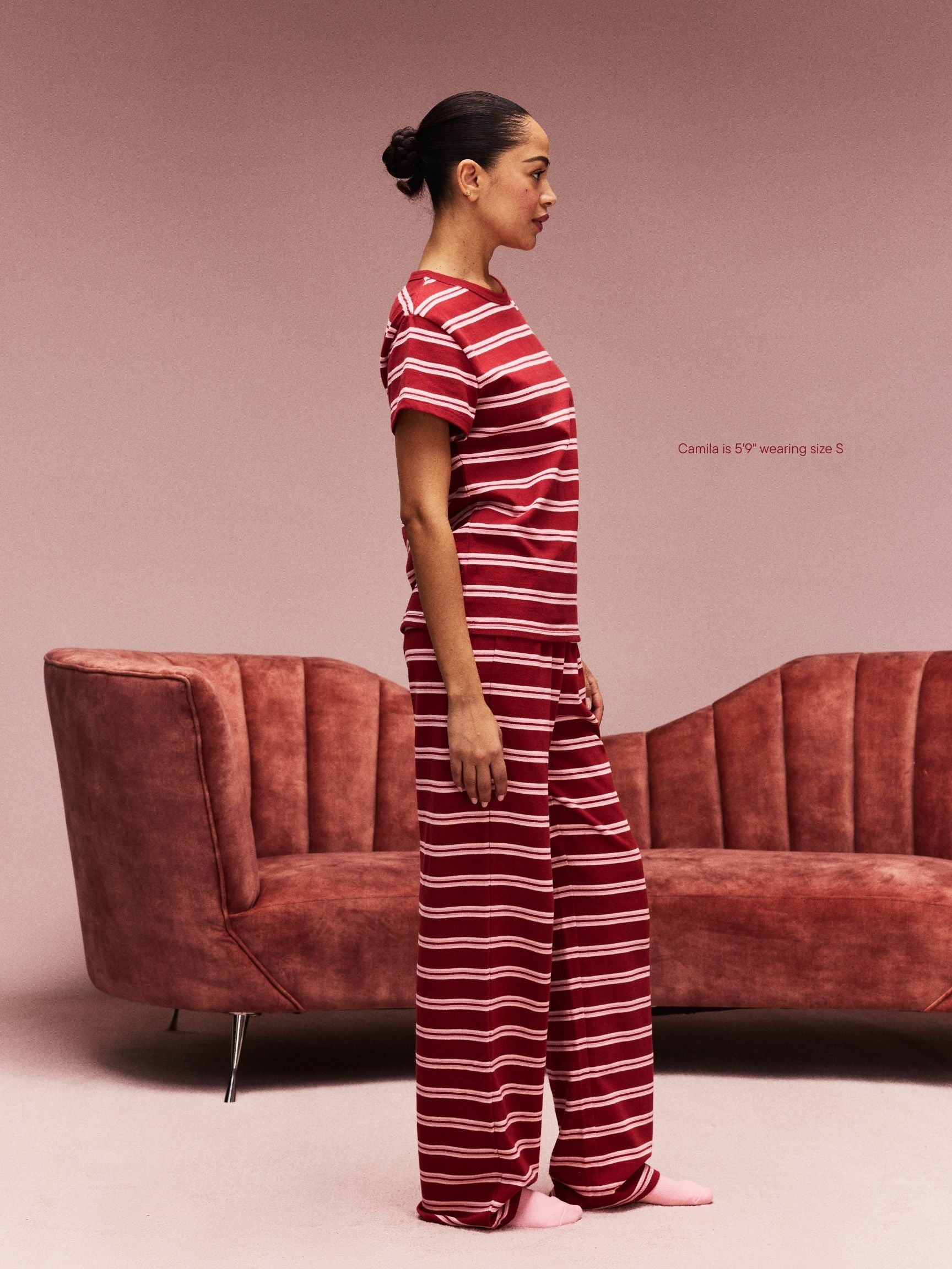 girl wearing Striped T-Shirt -amour stripe