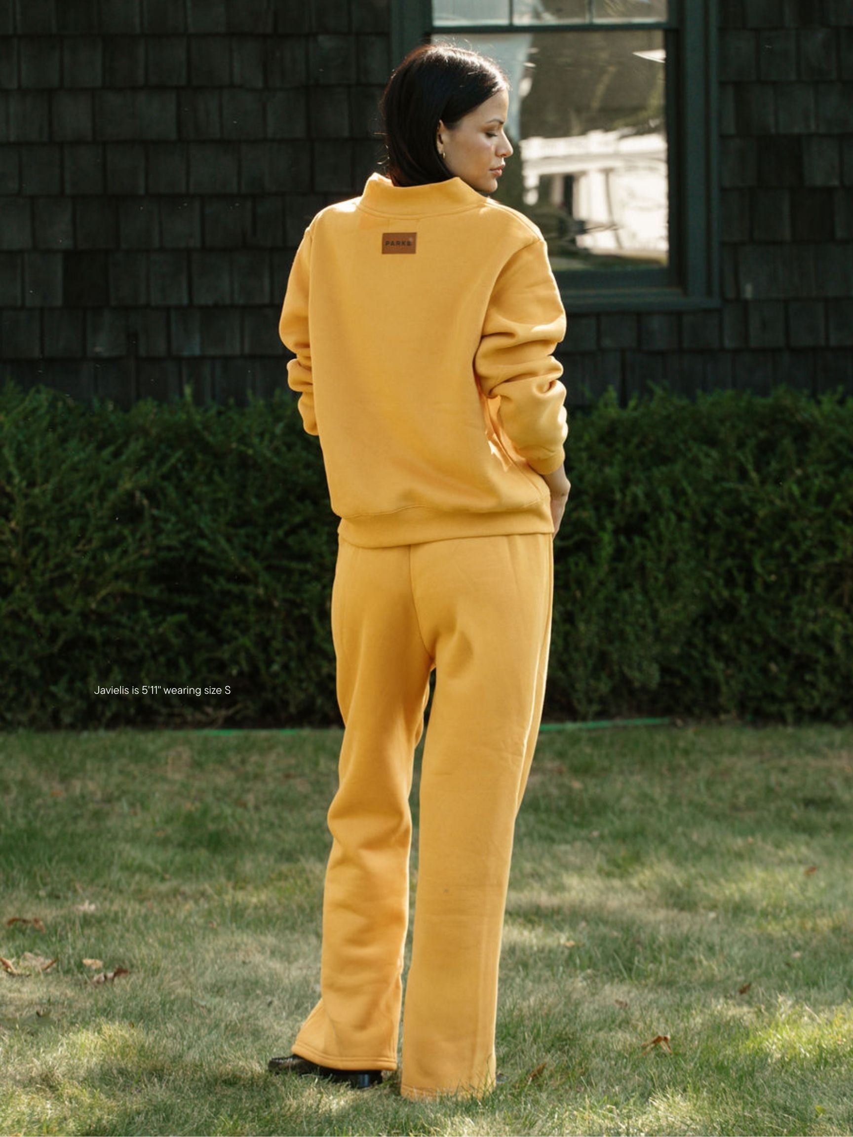 girl wearing sweat boxer pant -apricot