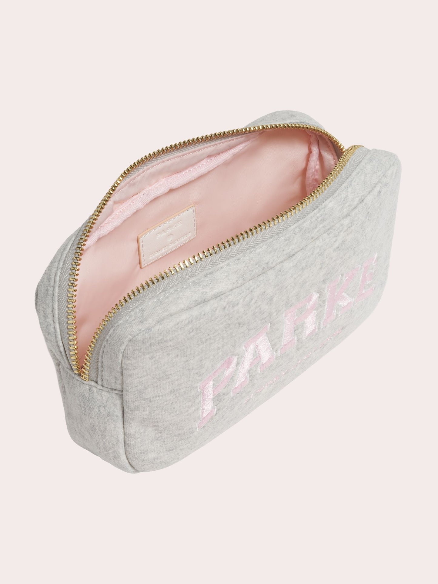 Small Pouch flat lay -classic grey + pink