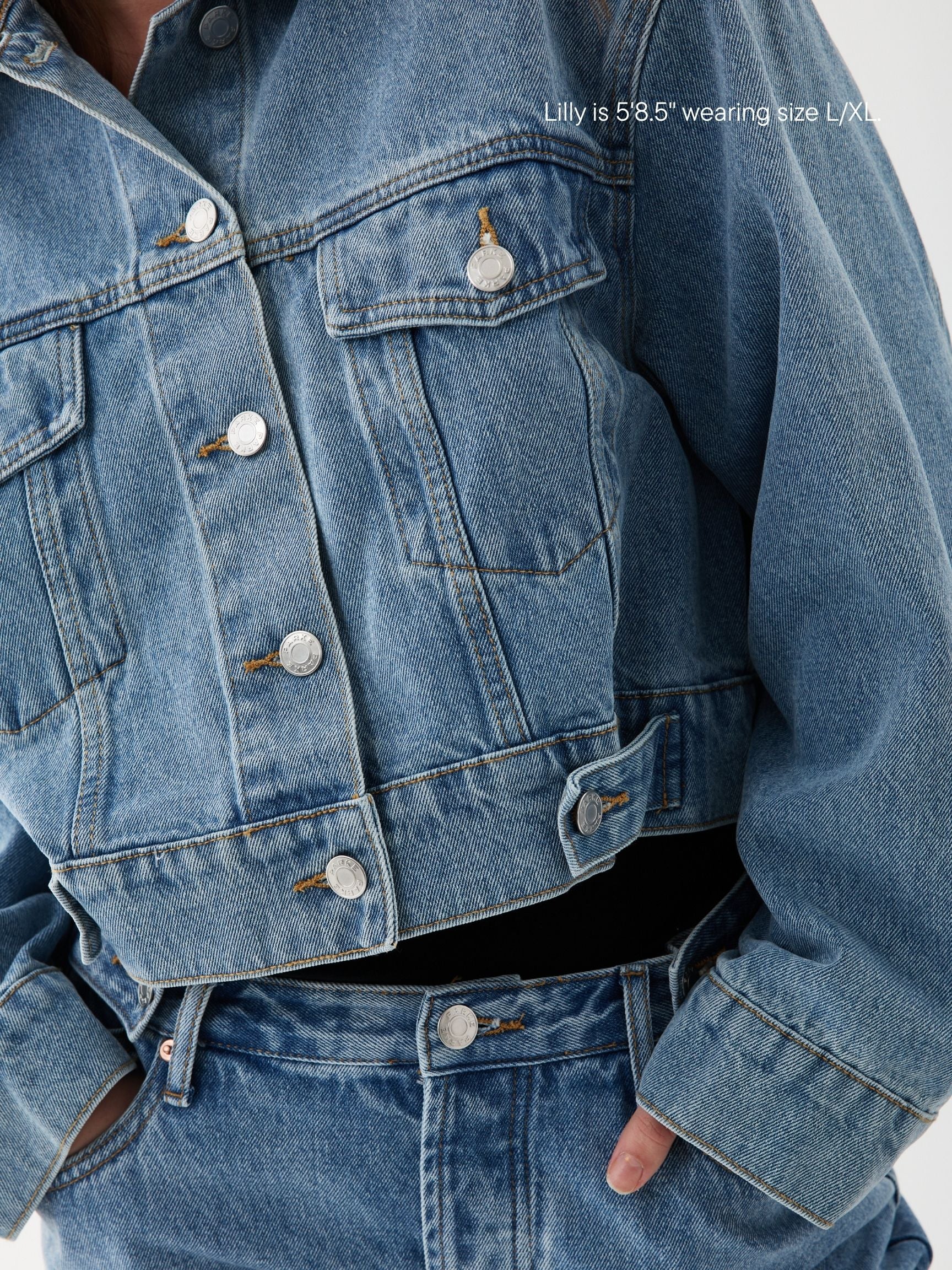 adjustable denim jacket -vintage wash