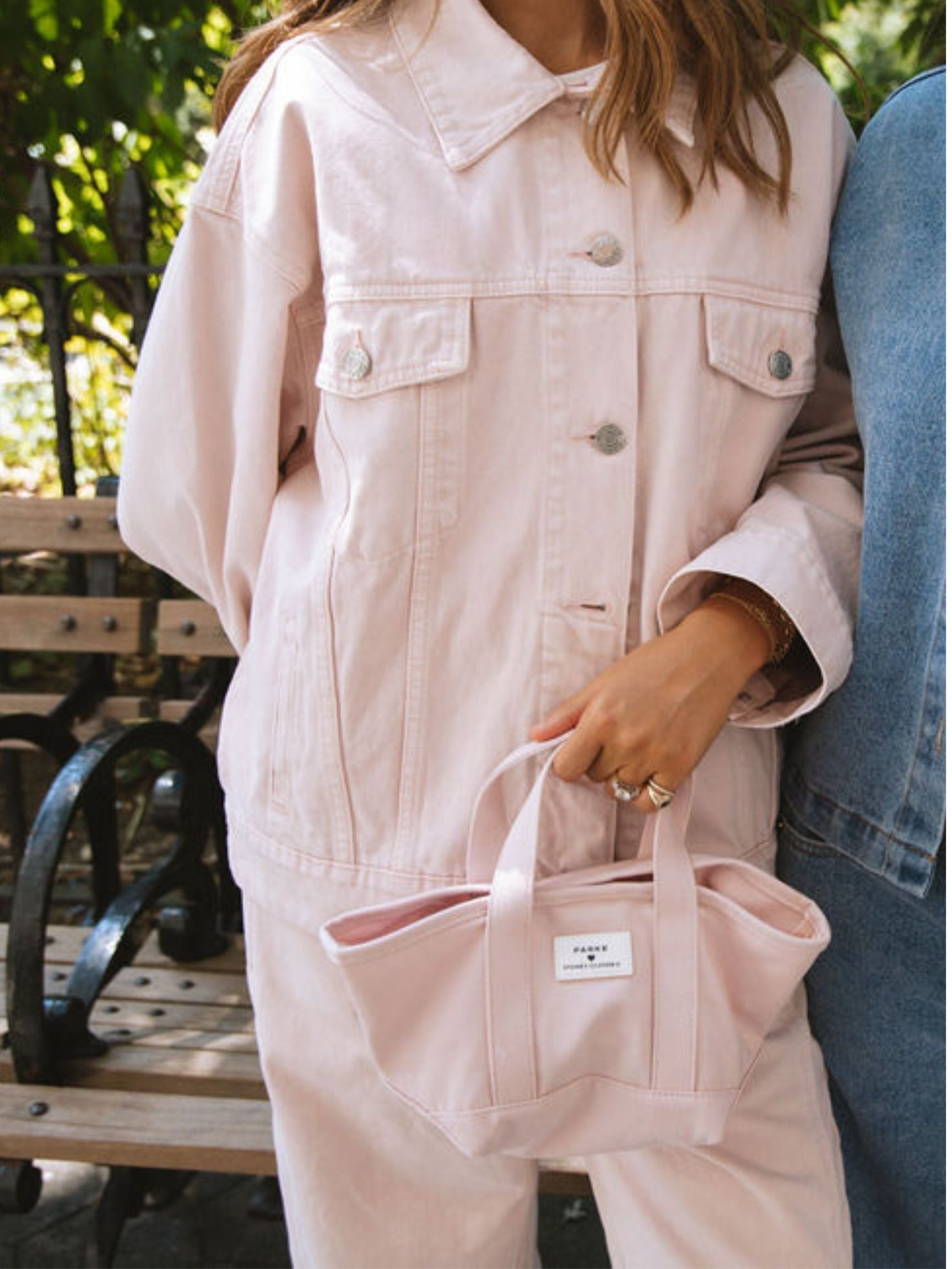 stout tote -petal