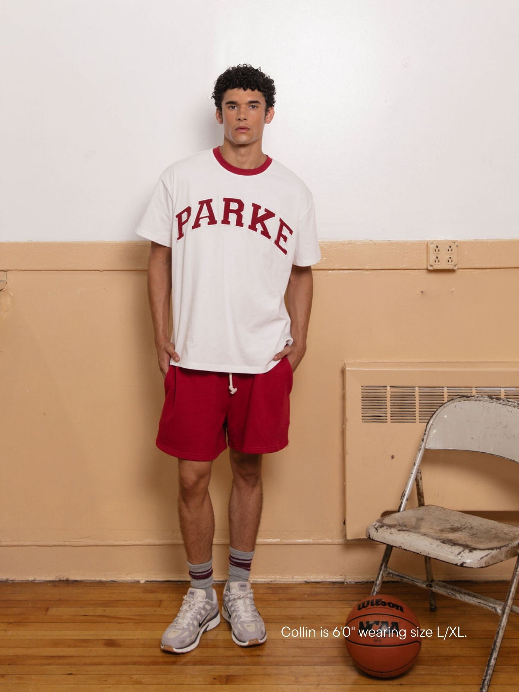 varsity tee -crimson