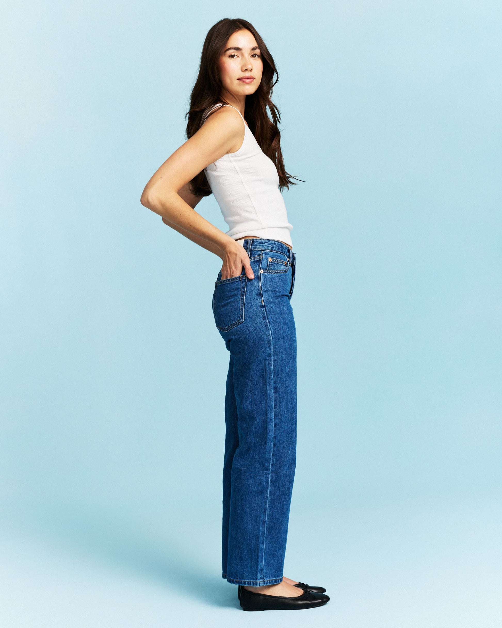 Classic Straight Jeans - Medium Wash