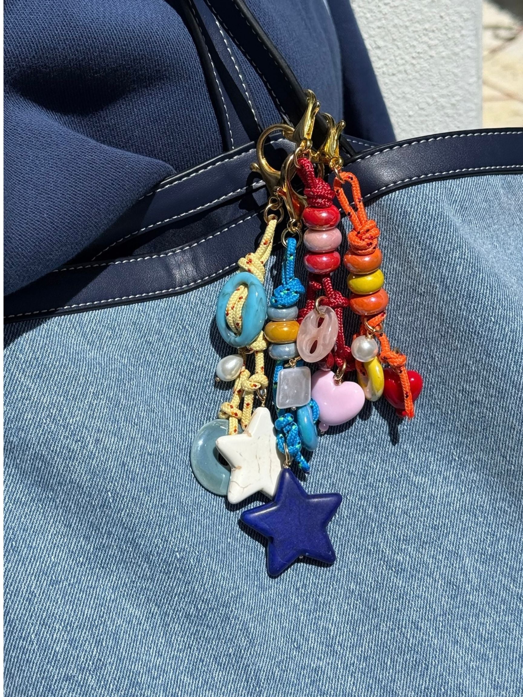 parke x timeless pearly keychain -sky
