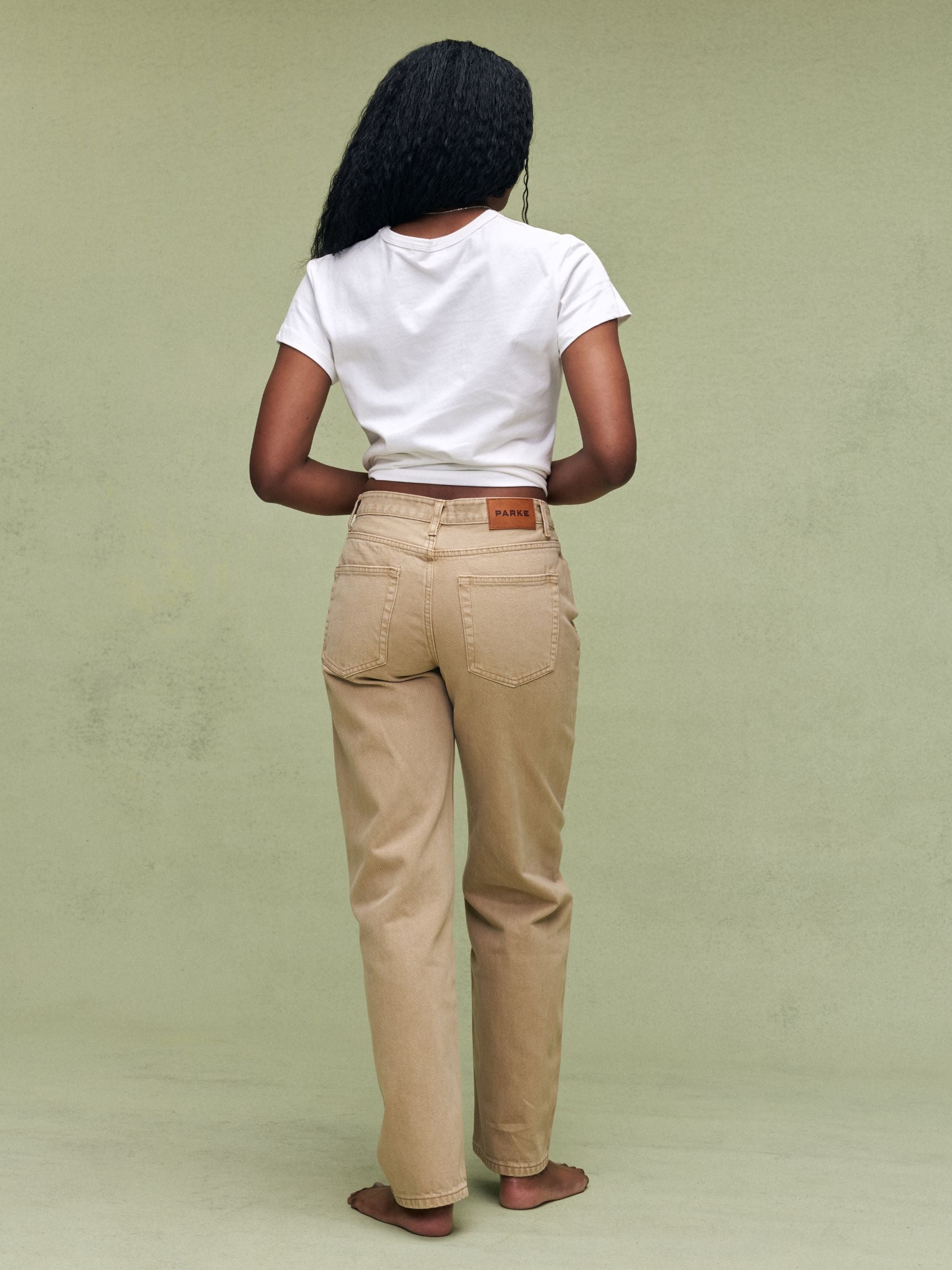 Classic Straight Jeans - Camel