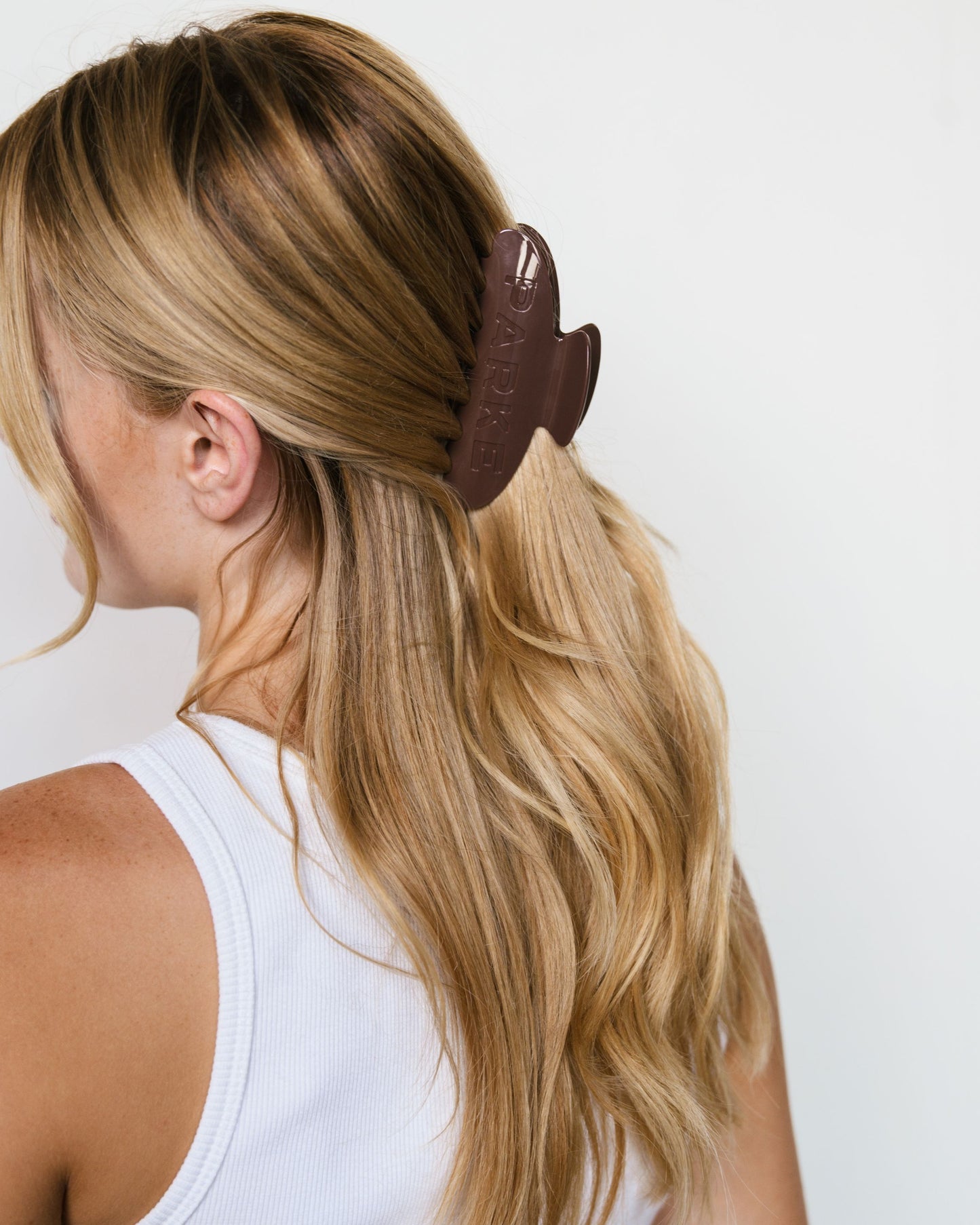 Claw Clip - Mocha