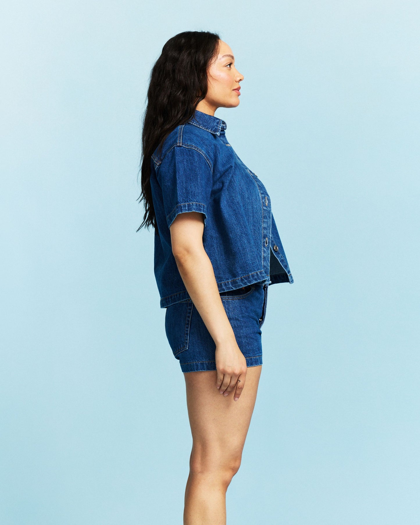 Cropped Short Sleeve Denim Shirt - Medium Wash