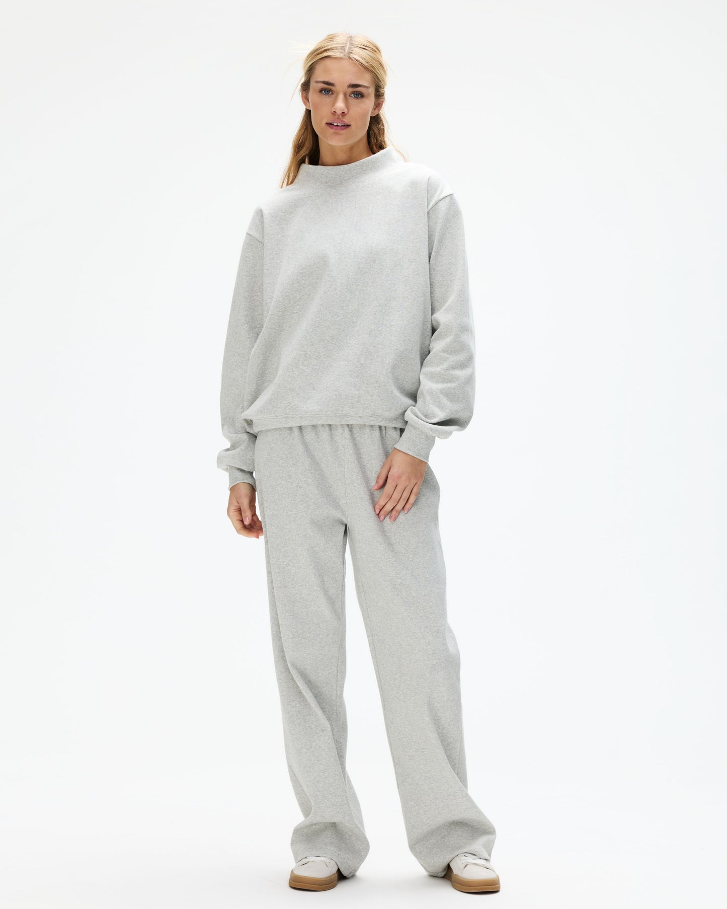 Ribbed Mockneck Pullover - Grey