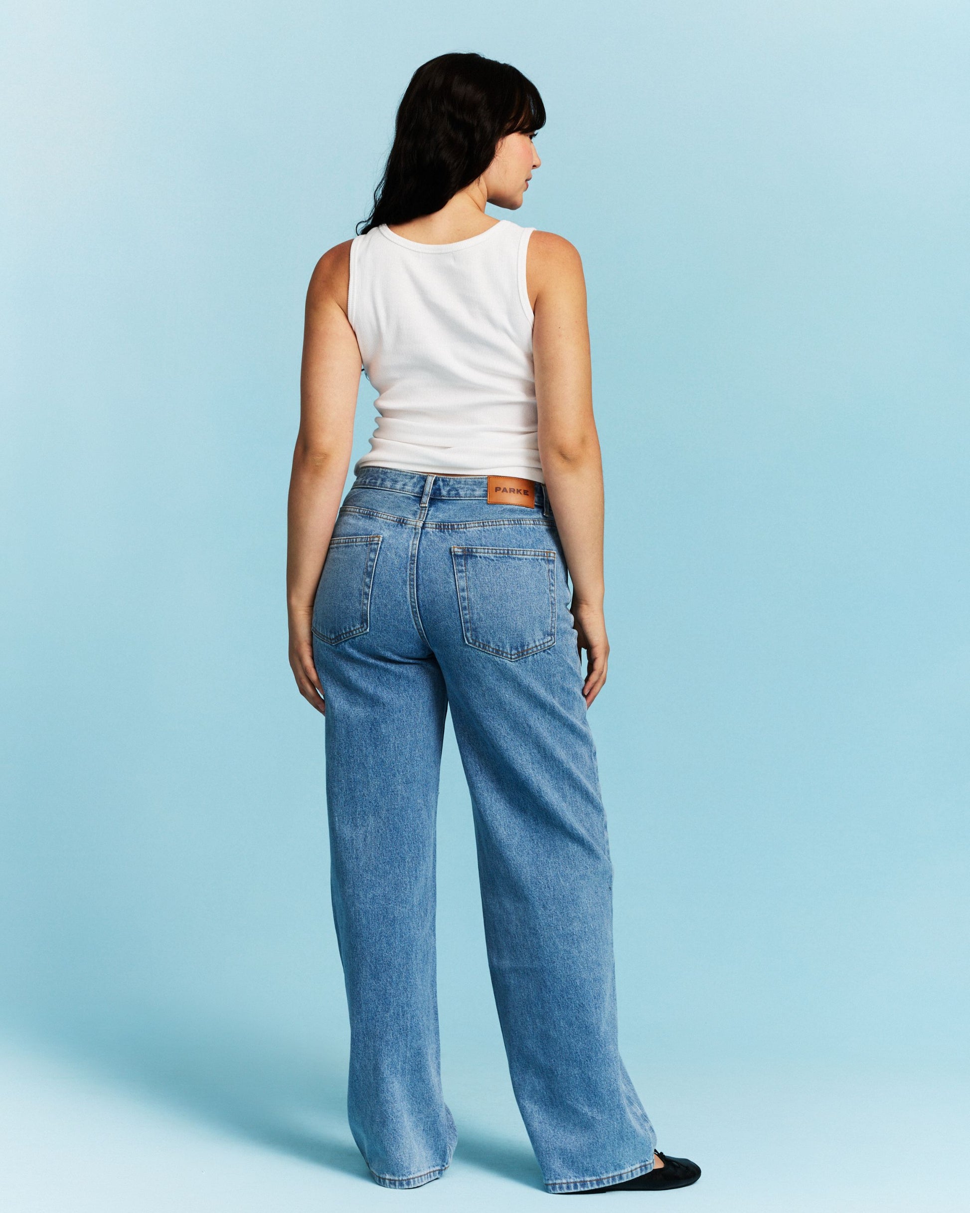 Classic Straight Jeans - Vintage Wash