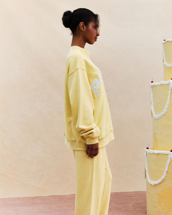 Varsity Mockneck - Banana Cream