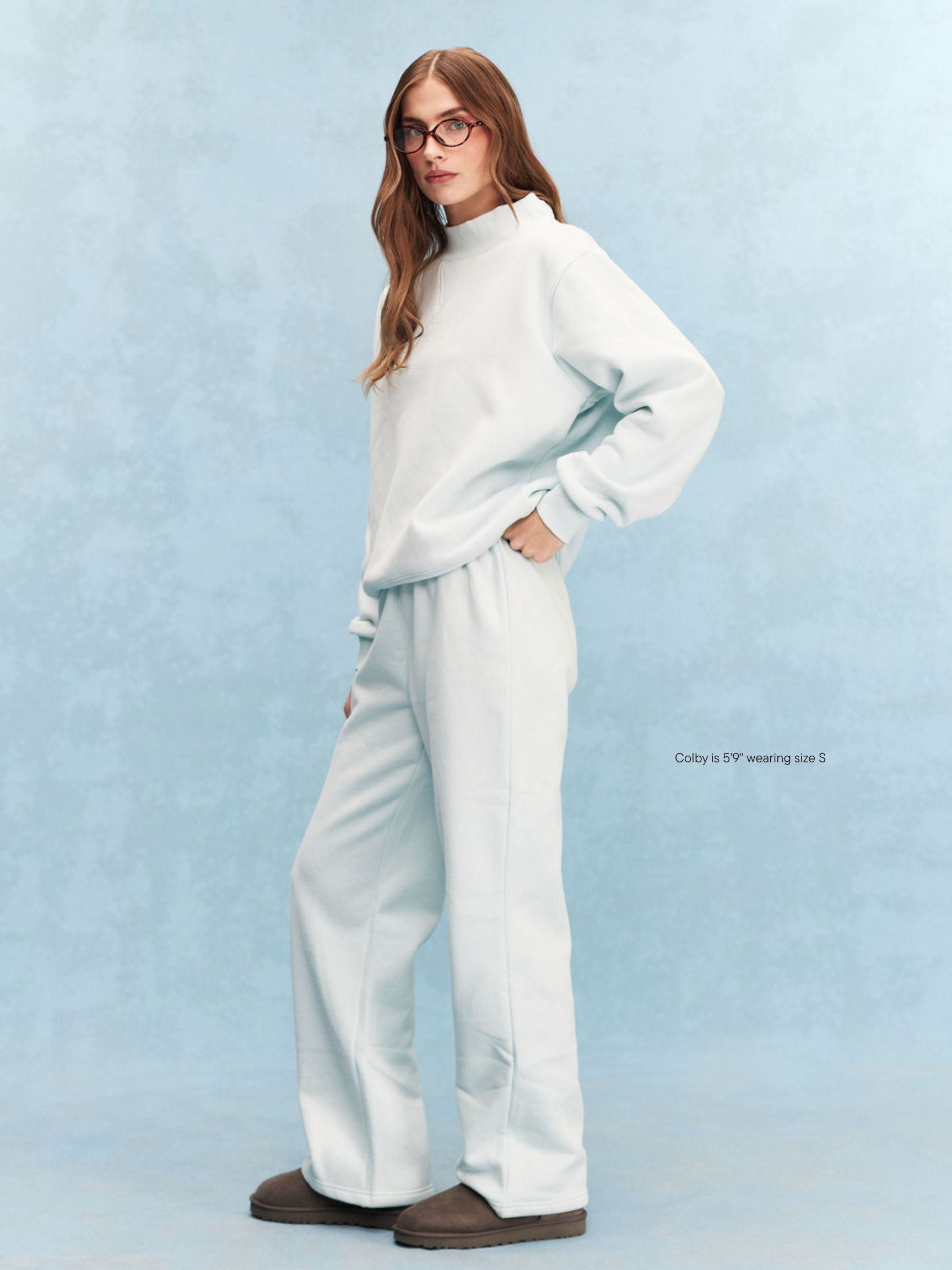 girl wearing Tonal Boxer Sweatpants -arctic