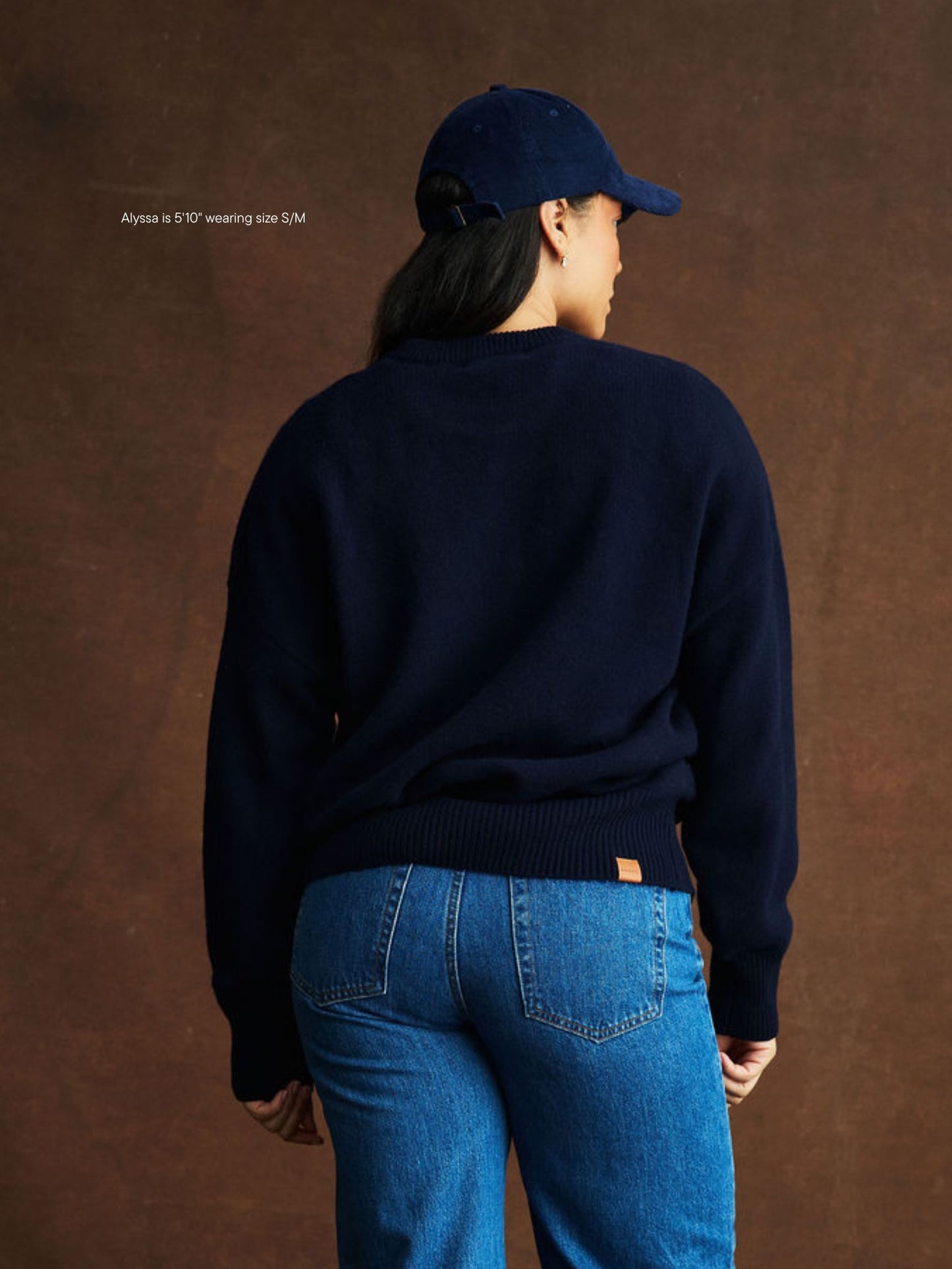 girl wearing Crewneck Sweater -navy