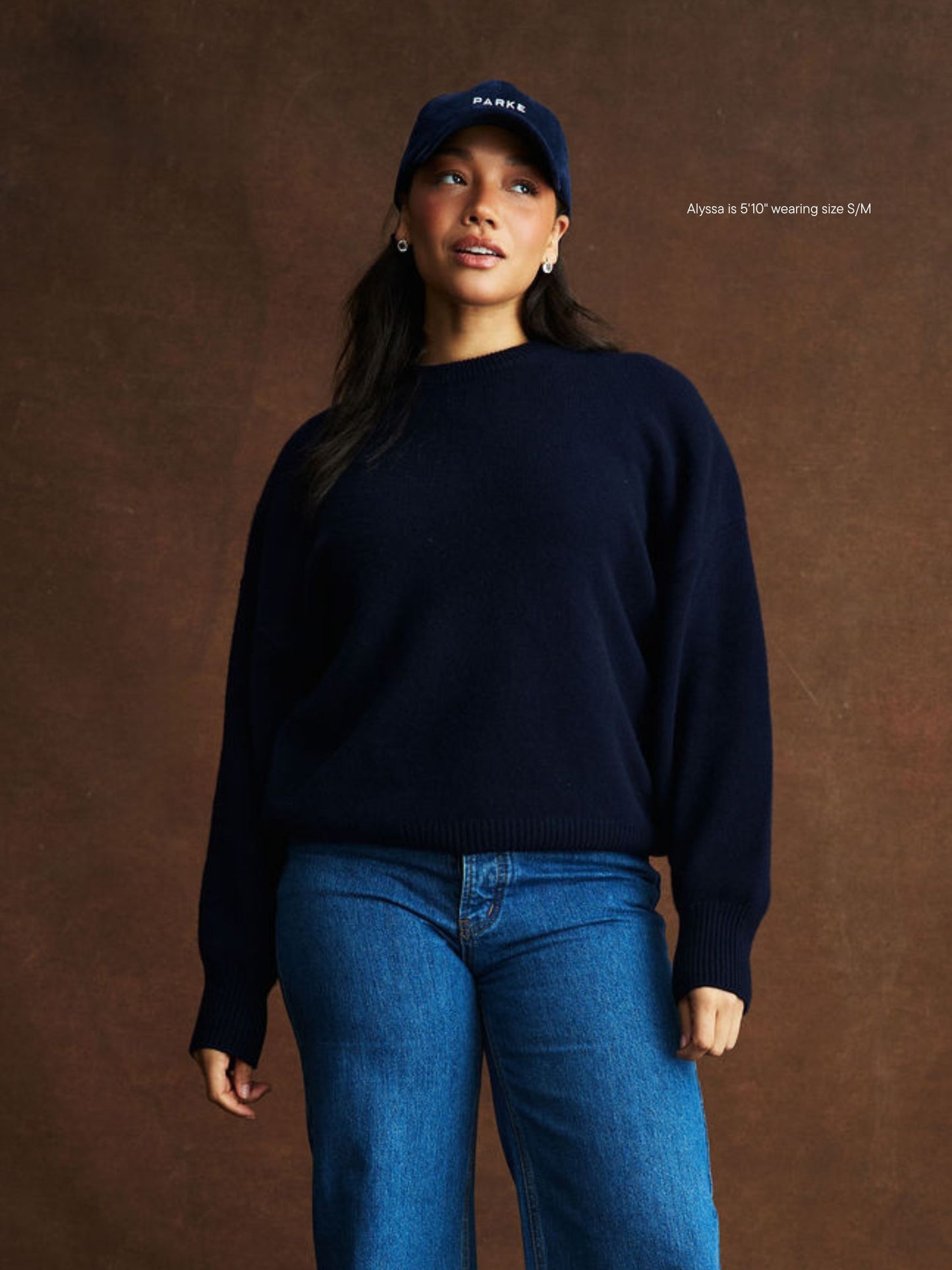 girl wearing Crewneck Sweater -navy
