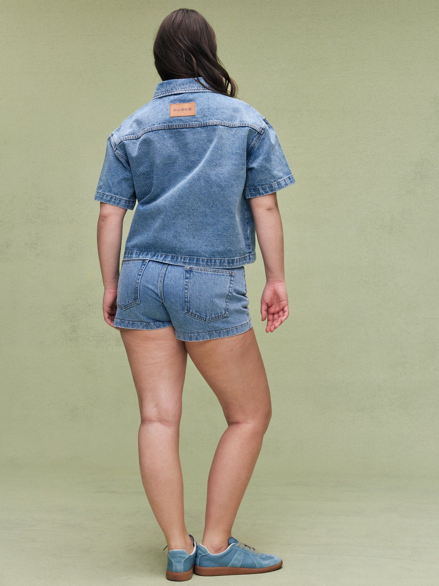 Cropped Short Sleeve Denim Shirt - Vintage Wash