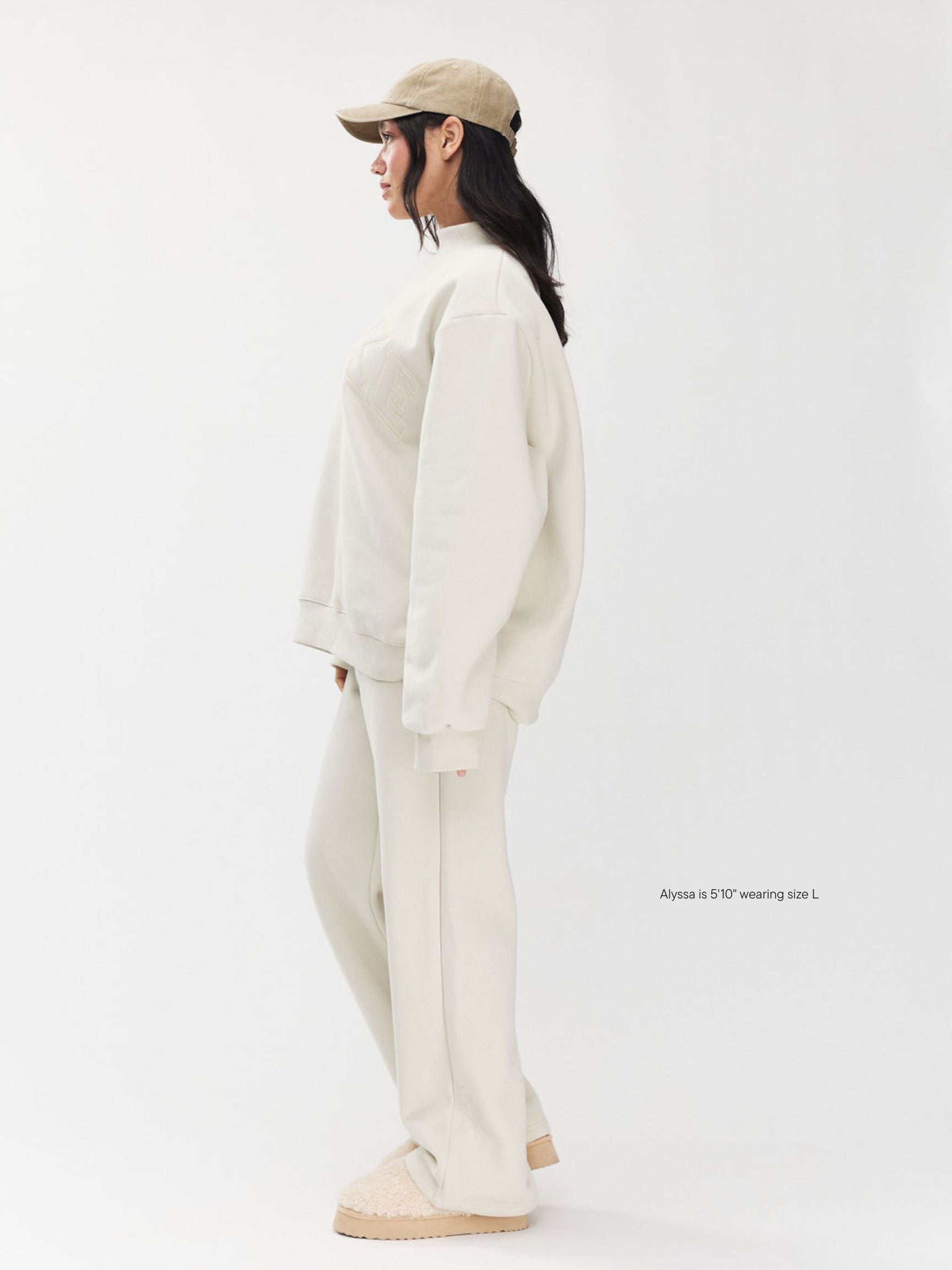 girl wearing Tonal Boxer Sweatpants -oat