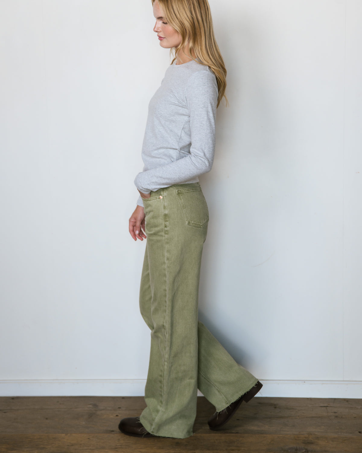 Low Rise Baggy Jeans - Moss