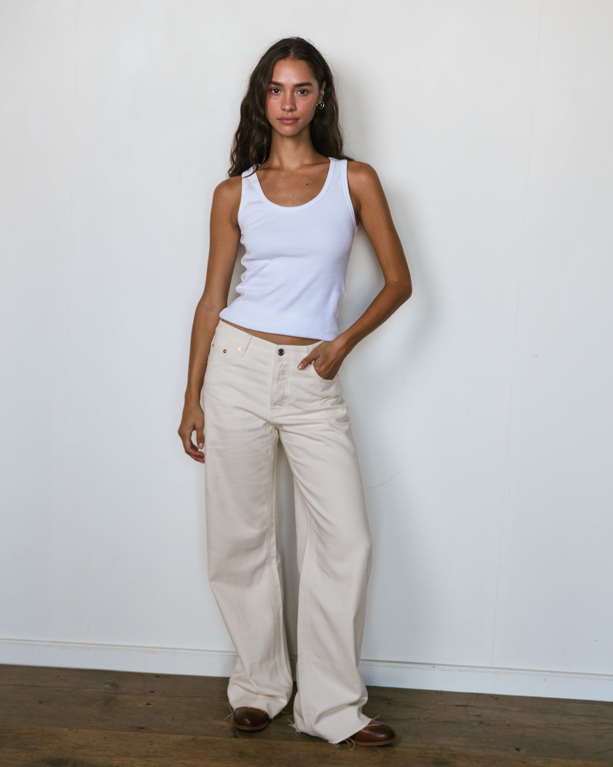 Low Rise Baggy Jeans - Cream