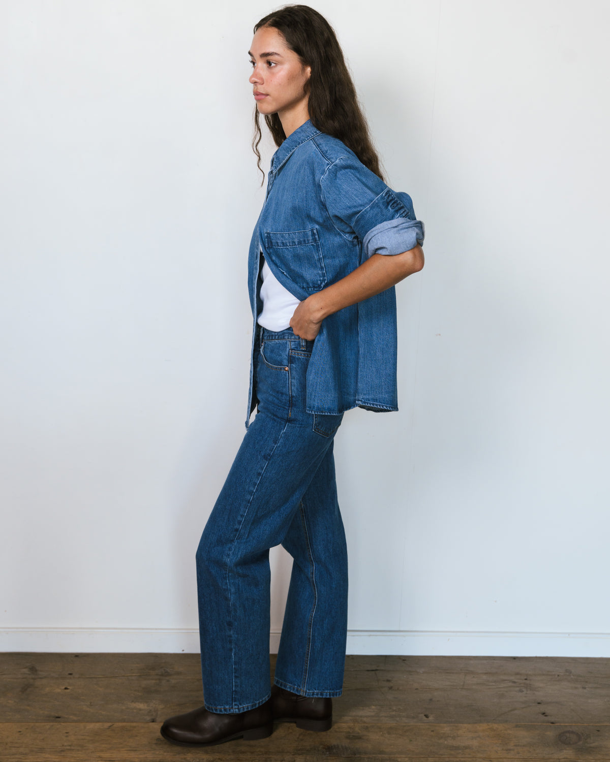 Classic Straight Jeans - Medium Wash