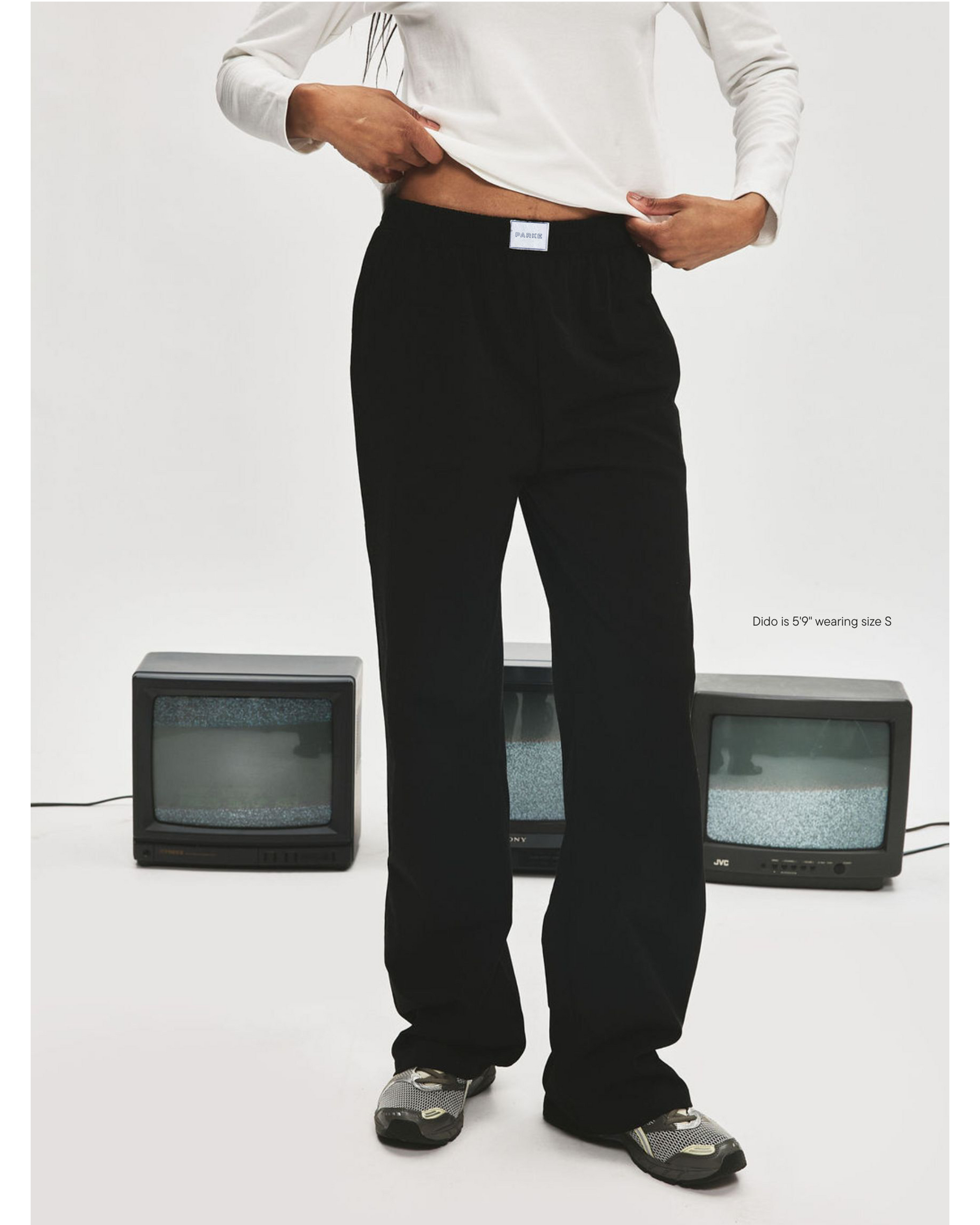 girl wearing Cotton Boxer Pants -black